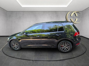 2018 Volkswagen Golf 1.5 Tsi Evo Bluemotion Tech Se Nav DSG Euro 6 (s/s) 5dr in Black — image 4