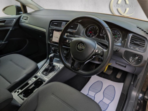 2018 Volkswagen Golf 1.5 Tsi Evo Bluemotion Tech Se Nav DSG Euro 6 (s/s) 5dr in Black — image 5