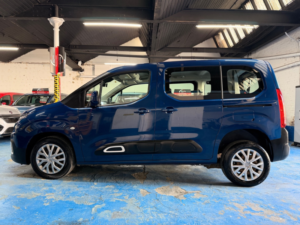 2019 Citroen Berlingo 1.5 Bluehdi Feel in Blue — image 6