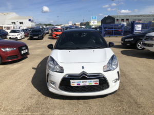 2015 Citroen Ds3 1.2 Puretech Dstyle Plus in White — image 3