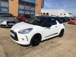 2015 Citroen Ds3 1.2 Puretech Dstyle Plus in White — image 5