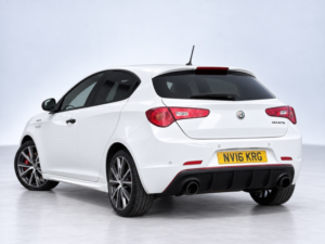 2016 Alfa Romeo Giulietta 1.8 New Giulietta 1750 Tbi 240hp Alfa Tct Veloce in White — image 2