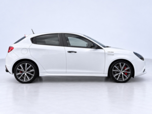 2016 Alfa Romeo Giulietta 1.8 New Giulietta 1750 Tbi 240hp Alfa Tct Veloce in White — image 6
