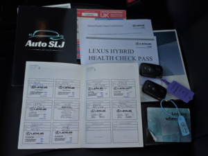 2015 Lexus Rx 3.5 450h V6 Advance in Blue — image 3
