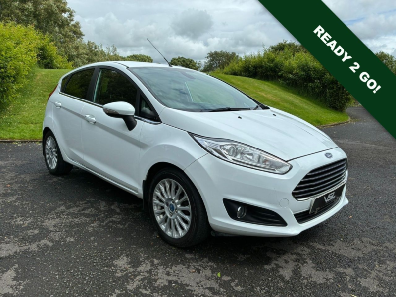 2014 Ford Fiesta 1.0 Titanium Hatchback 5dr Petrol Manual Euro 5 (s/s) (80 Ps) in White — image 1