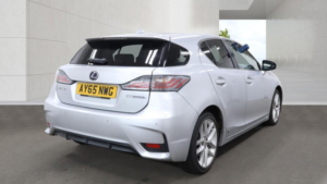 2015 Lexus Ct 1.8 200h Advance in Silver — image 5