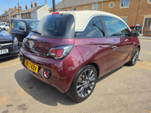2013 Vauxhall Adam 1.4 16v Glam Hatchback 3dr Petrol Manual Euro 5 (87 Ps) in Red — image 3