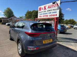2016 Kia Sportage 1.7 Crdi 1 Euro 6 (s/s) 5dr in Blue — image 4