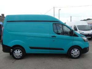 2022 Ford Transit Custom 2.0 340 Ecoblue Trend Auto L1 H2 Euro 6 (s/s) 5dr in Green — image 4