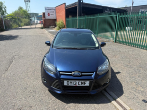2013 Ford Focus 1.0t Ecoboost Zetec Euro 5 (s/s) 5dr in Blue — image 6