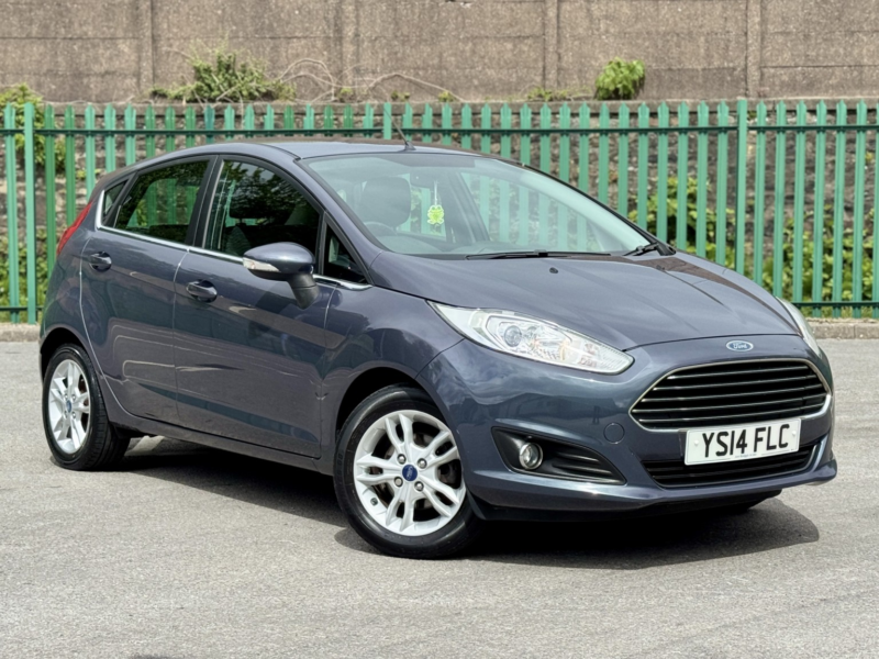 2014 Ford Fiesta 1.25 Zetec in Grey — image 1