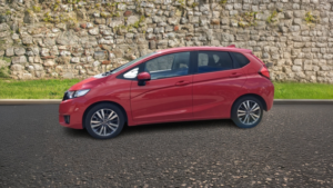2017 Honda Jazz 1.3 I-Vtec Ex Hatchback 5dr Petrol Manual Euro 6 (s/s) (102 Ps) in Red — image 4