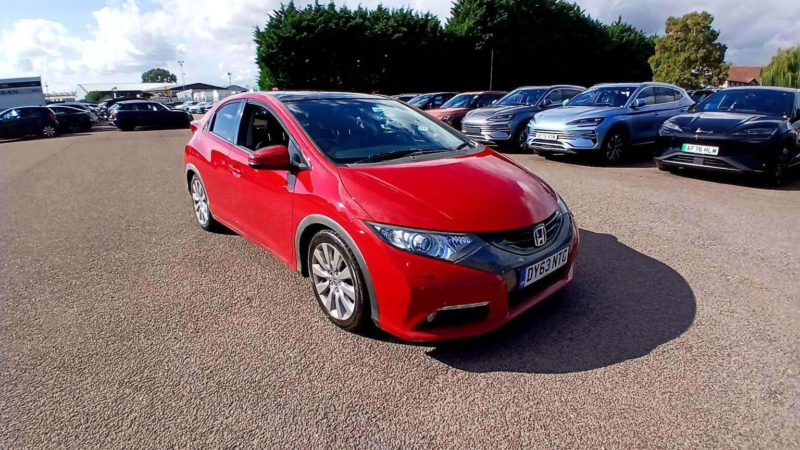 2013 Honda Civic 1.8 I-Vtec Ex Gt Euro 5 (s/s) 5dr in Red — image 1