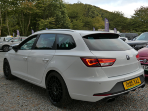 2015 SEAT Leon 2.0 Tsi Cupra 280 Sport Tourer 5dr Petrol DSG Euro 6 (s/s) (280 Ps) in White — image 5