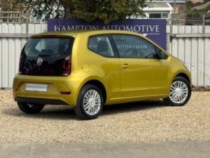 2016 Volkswagen Up! 1.0 Move Up! Hatchback 3dr Petrol Manual Euro 6 (60 Ps) in Yellow — image 5