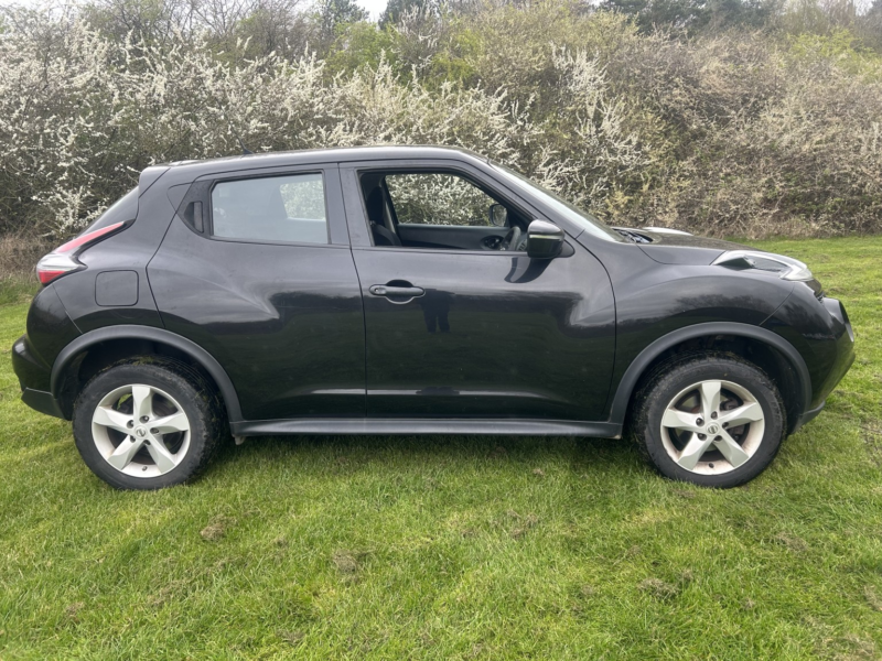 2015 Nissan Juke 1.5 Dci 8v Visia in Black — image 1