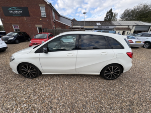 2014 Mercedes-Benz B Class 1.5 B180 Cdi Sport in White — image 6