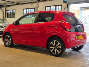 2015 Citroen C1 1.2 Puretech Flair Euro 6 5dr in Red — image 6