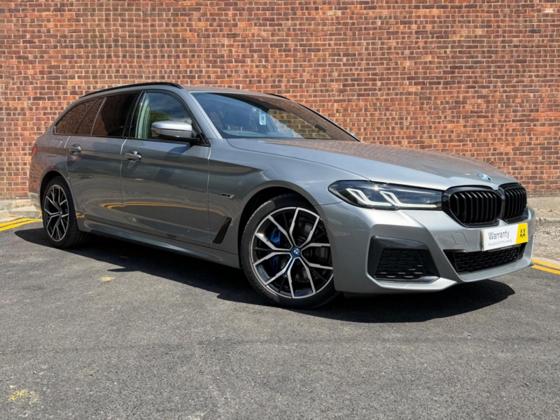 2022 BMW 5 Series 2.0 530e 12kwh M Sport Touring Steptronic Xdrive Euro 6 (s/s) 5dr in Grey — image 1