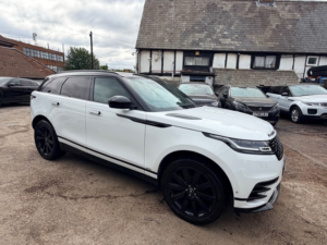 2018 Land Rover Range Rover Velar R-Dynamic Hse in White — image 4
