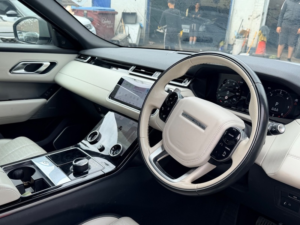 2018 Land Rover Range Rover Velar R-Dynamic Hse in White — image 5