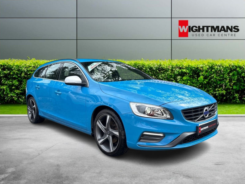 2015 Volvo V60 1.6 R-Design D2 (115hp) in Blue — image 1