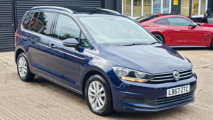 2018 Volkswagen Touran 1.6 Tdi Se Family DSG Euro 6 (s/s) 5dr in Blue — image 4