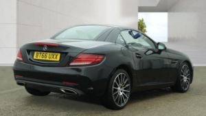 2016 Mercedes-Benz Slc 2.1 Slc250d Amg Line,airscarf Heated Seats,sat Nav,fsh in Black — image 4