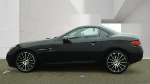 2016 Mercedes-Benz Slc 2.1 Slc250d Amg Line,airscarf Heated Seats,sat Nav,fsh in Black — image 5