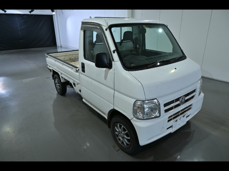 2008 Honda Acty Attack 4WD 5spd Ultra Low Gears in White — image 1