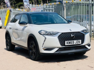 2019 Ds Automobiles Ds 3 Crossback 1.5 Bluehdi Prestige Crossback Euro 6 (s/s) 5dr in White — image 3