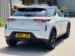 2019 Ds Automobiles Ds 3 Crossback 1.5 Bluehdi Prestige Crossback Euro 6 (s/s) 5dr in White — image 6