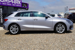 2020 Audi A3 1.5 Tfsi 35 Sport Sportback Euro 6 (s/s) 5dr in Silver — image 6