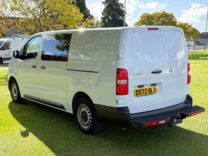 2022 Vauxhall Vivaro 1.5 Turbo D 2900 Dynamic Panel Van 6dr Diesel Manual L2 H1 Euro 6 (s/s) (100 Ps) in White — image 4