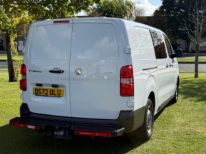 2022 Vauxhall Vivaro 1.5 Turbo D 2900 Dynamic Panel Van 6dr Diesel Manual L2 H1 Euro 6 (s/s) (100 Ps) in White — image 5