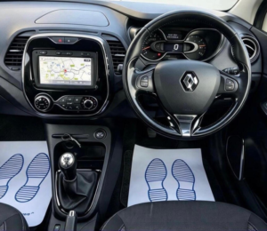 2014 Renault Captur 0.9 Tce Energy Dynamique S Medianav Euro 5 (s/s) 5dr in White — image 3
