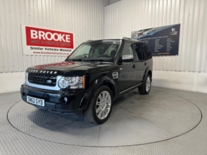 2012 Land Rover Discovery 4 3.0 Sd V6 Hse Luxury Auto 4WD Euro 5 5dr in Black — image 3