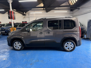 2020 Peugeot Rifter 1.5 in Grey — image 5