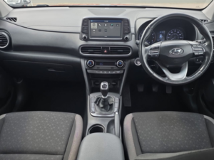 2018 Hyundai Kona 1.0 T-Gdi Blue Drive Premium SUV 5dr Petrol Manual Euro 6 (s/s) (120 Ps) in Grey — image 2