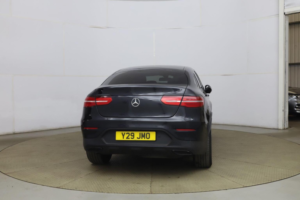 2019 Mercedes-Benz Glc 2.1 Glc220d Amg Line Coupe G-Tronic+ 4matic Euro 6 (s/s) 5dr in Black — image 4