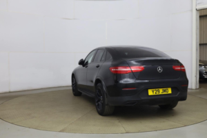2019 Mercedes-Benz Glc 2.1 Glc220d Amg Line Coupe G-Tronic+ 4matic Euro 6 (s/s) 5dr in Black — image 5