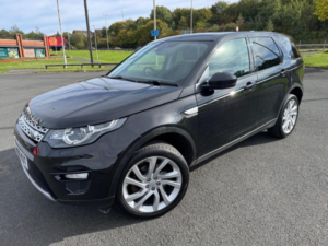 2016 Land Rover Discovery Sport 2.0 Td4 Hse Auto 4WD Euro 6 (s/s) 5dr in Black — image 3