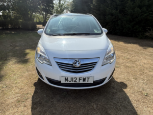 2012 Vauxhall Meriva 1.7 Cdti Se in White — image 2
