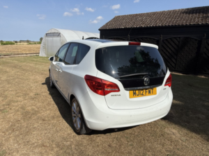 2012 Vauxhall Meriva 1.7 Cdti Se in White — image 6
