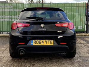 2014 Alfa Romeo Giulietta 1.4 Giulietta 1.4 Tb Multiair 170 Bhp Q.v. Line in Black — image 5