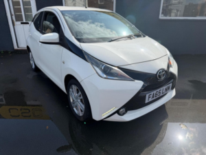 2016 Toyota Aygo 1.0 Vvt-I X-Pression X-Wave Euro 5 5dr Euro 5 in White — image 5