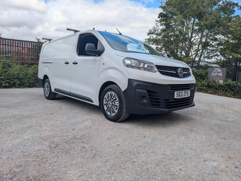2021 Vauxhall Vivaro 1.5 Turbo D 2900 Edition L2 H1 Euro 6 (s/s) 5dr in White — image 1
