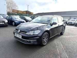 2017 Volkswagen Golf 1.6 Tdi Se Nav Euro 6 (s/s) 5dr in Black — image 3
