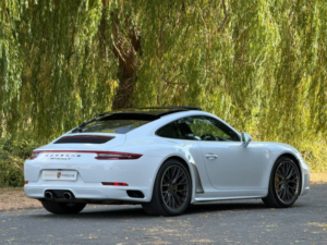 2017 Porsche 911 3.0 T 991 Carrera 4 in White — image 2