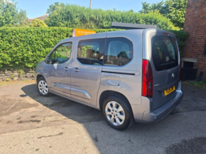 2019 Vauxhall Combo Life 1.2 Turbo Energy Euro 6 (s/s) 5dr (7 Seat) in Grey — image 3